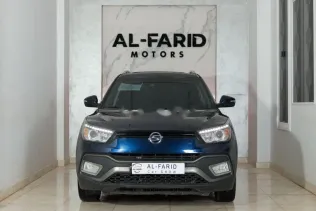 سانج يونج تيفولى 2017 أزرق غامق مستعملة للبيع