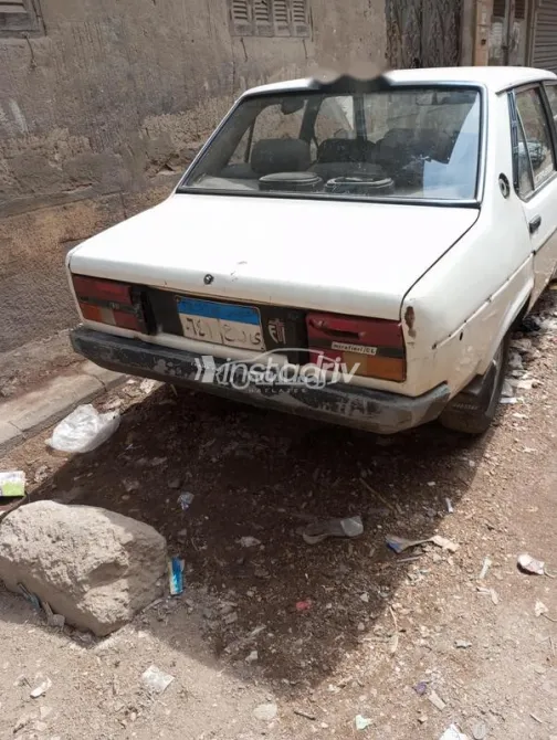 فيات 131 1980 أبيض مستعملة للبيع - 8