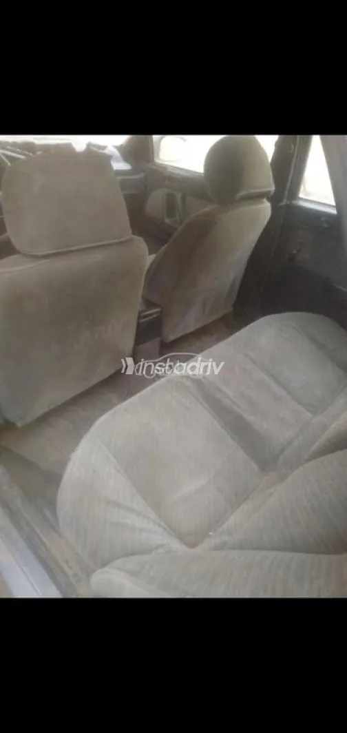 هيونداي إلنترا 1994 رمادي غامق مستعملة للبيع - 7