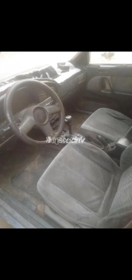 هيونداي إلنترا 1994 رمادي غامق مستعملة للبيع - 8