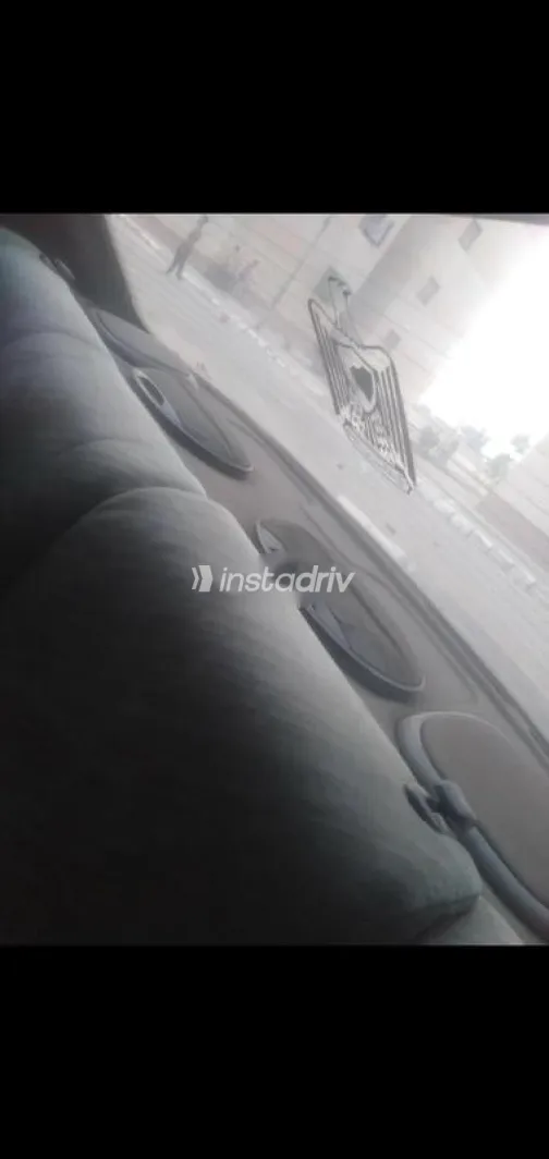 هيونداي إلنترا 1994 رمادي غامق مستعملة للبيع - 10