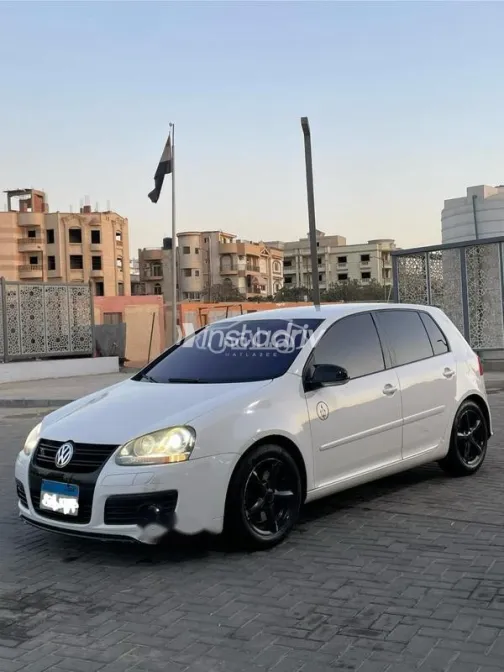 فولكس فاغن جولف 5 2009 أبيض مستعملة للبيع - 3
