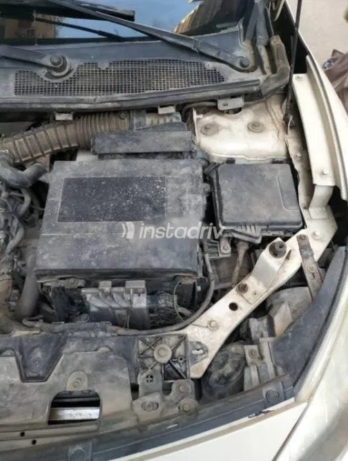 رينو فلوانس 2017 أبيض مستعملة للبيع - 6