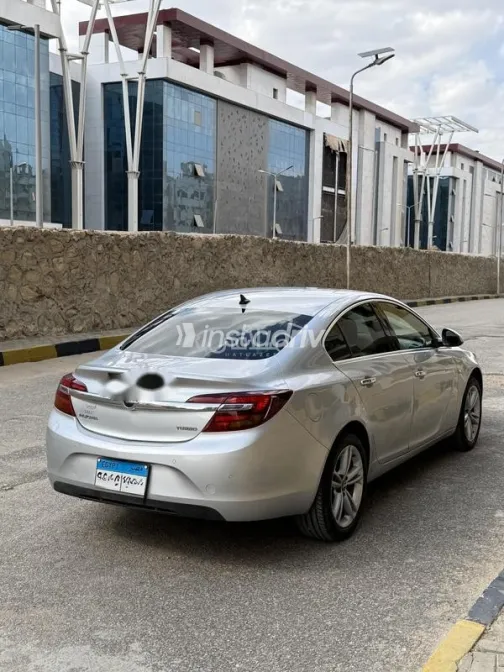 اوبل أنسيجنيا 2016 فضي مستعملة للبيع - 5