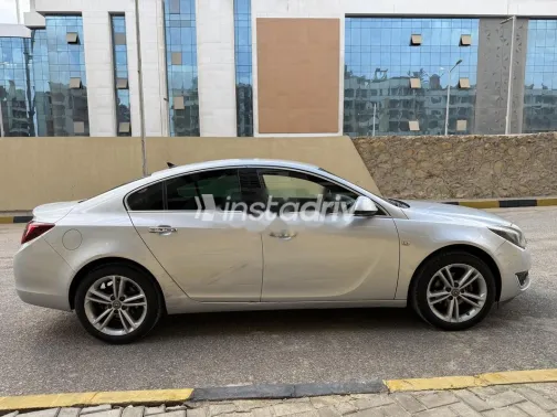 اوبل أنسيجنيا 2016 فضي مستعملة للبيع - 8