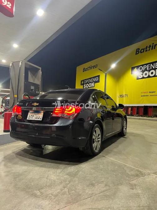 Chevrolet Cruze 2013 White Used for Sale - 5