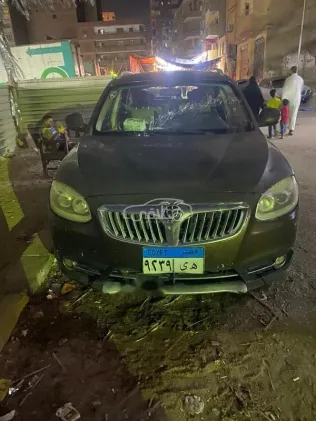 بريليانس V5 2013 موكا مستعملة للبيع