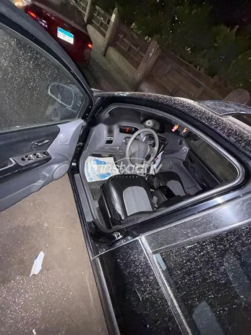 Hyundai Matrix 2006 Black Used for Sale - 4