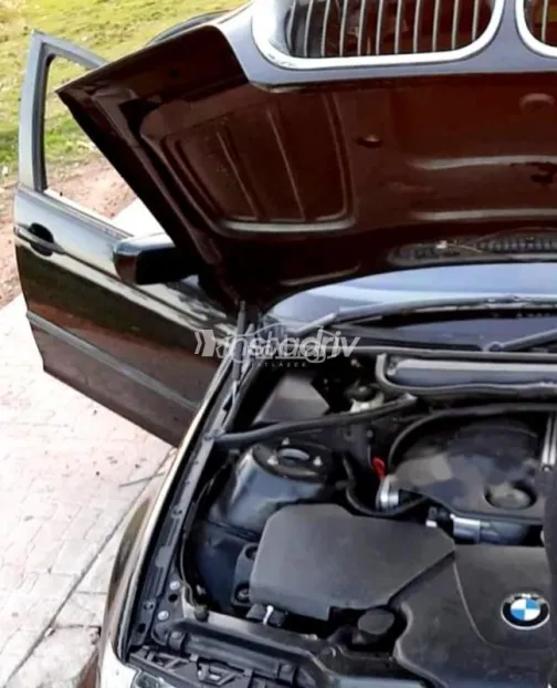BMW 318 2004 Black Used for Sale - 2
