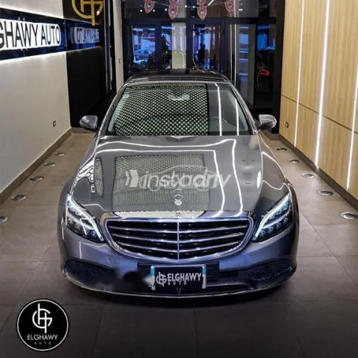 Mercedes C 180 2019 Gray Used for Sale - 2