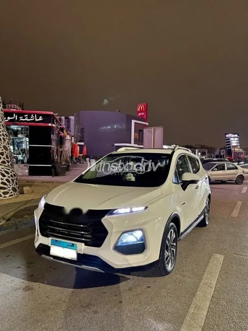 جاك JS3 2022 أبيض مستعملة للبيع - 2