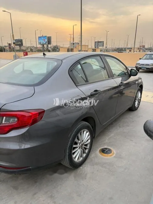 فيات تيبو 2021 أبيض مستعملة للبيع - 3