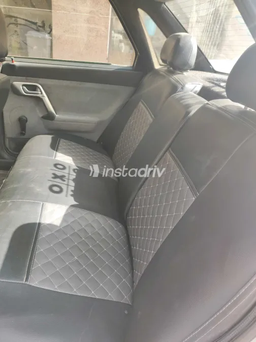 لادا 2110 2007 أبيض مستعملة للبيع - 1