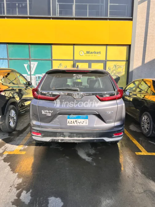هوندا CRV 2022 أبيض مستعملة للبيع - 2