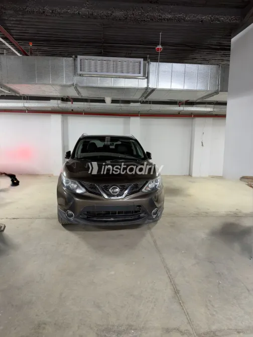 نيسان قشقاي 2017 أبيض مستعملة للبيع - 3