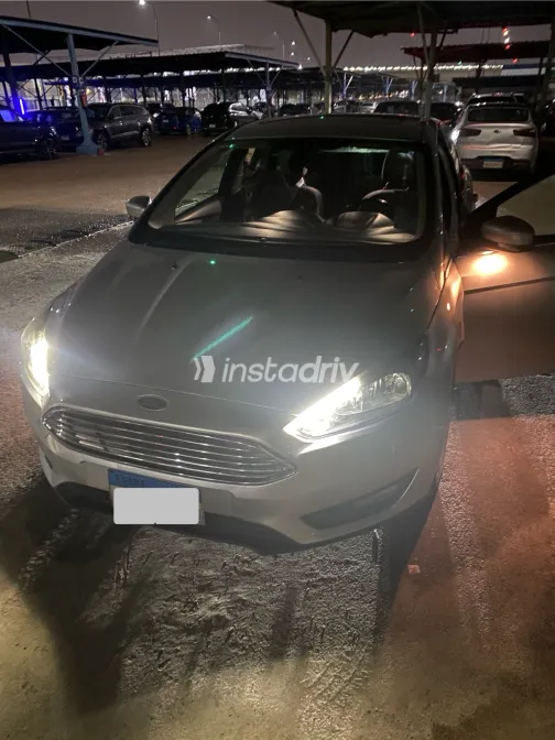 فورد فوكس 2015 أبيض مستعملة للبيع - 5