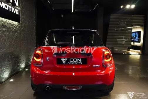 Mini Cooper 2019 Red Used for Sale - 3