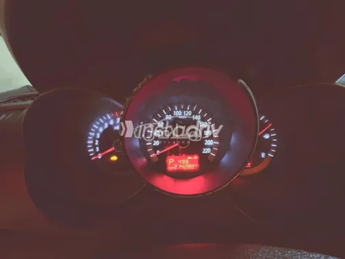 كيا سيراتو 2013 فضي مستعملة للبيع - 1