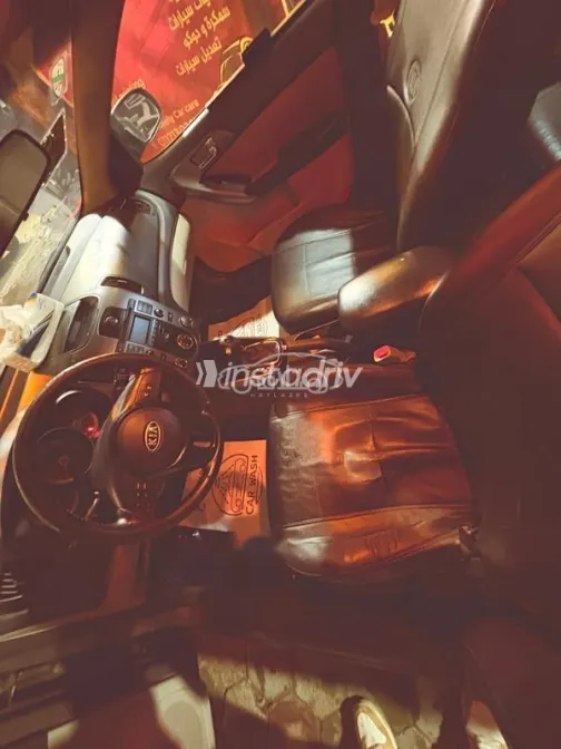 كيا سيراتو 2013 فضي مستعملة للبيع - 3