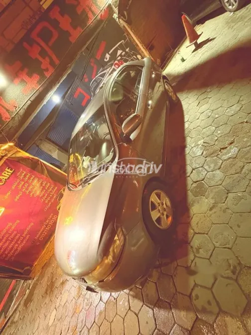 كيا سيراتو 2013 فضي مستعملة للبيع - 4