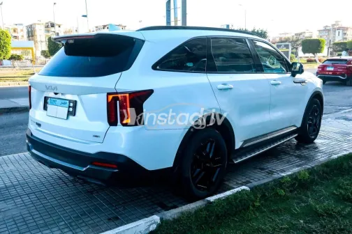 Kia Sorento 2024 White Used for Sale - 2