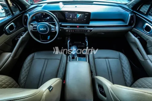 Kia Sorento 2024 White Used for Sale - 7