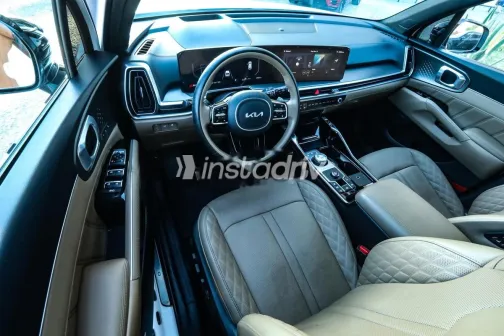 Kia Sorento 2024 White Used for Sale - 8