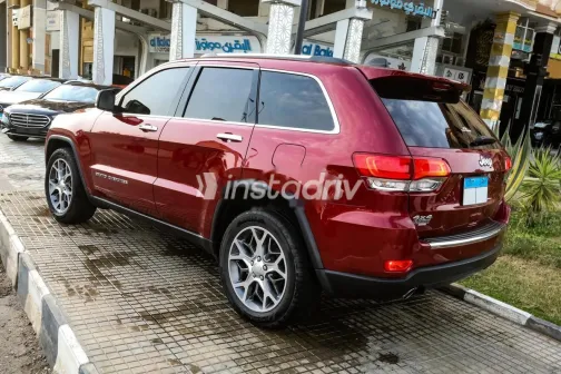 Jeep Cherokee 2022 Dark Red Used for Sale - 4