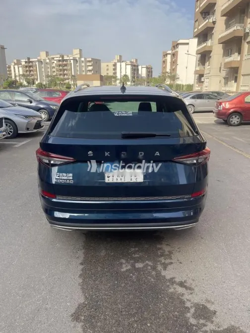 سكودا كودياك 2024 أزرق غامق مستعملة للبيع - 2
