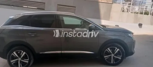 بيجو 3008 2022 أبيض مستعملة للبيع - 4