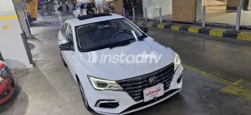 ام جى 5 2026 أبيض مستعملة للبيع - 2