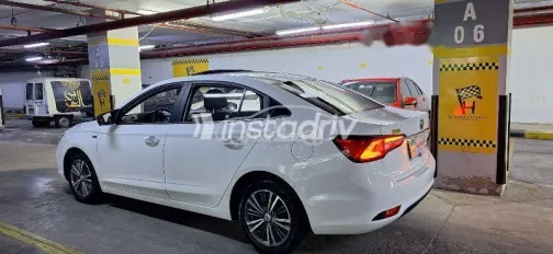 ام جى 5 2026 أبيض مستعملة للبيع - 6