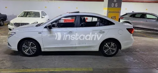 ام جى 5 2026 أبيض مستعملة للبيع - 9