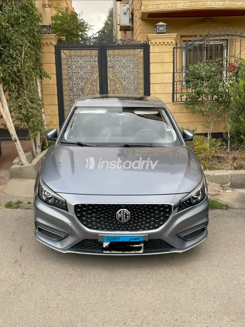 MG 6 2021 White Used for Sale - 4