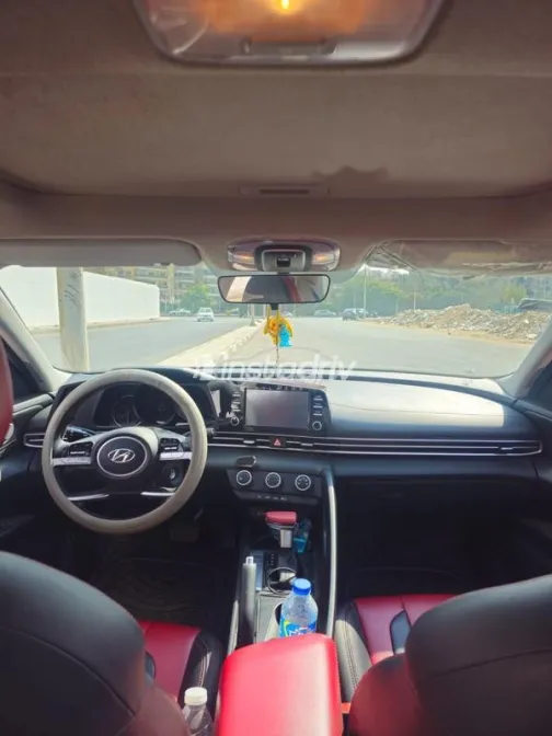 هيونداي إلنترا سى ان 7 2022 أبيض مستعملة للبيع - 2