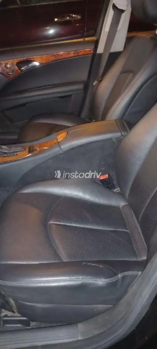 مرسيدس E 200 2007 أسود مستعملة للبيع - 7