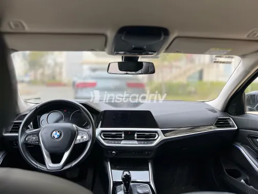 بي ام دبليو 320 2020 أبيض مستعملة للبيع - 2