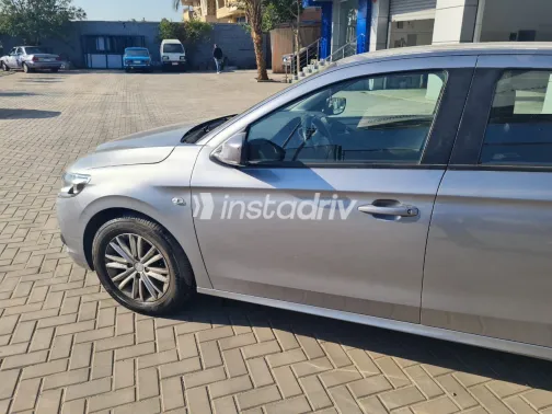 بيجو 301 2021 أبيض مستعملة للبيع - 9