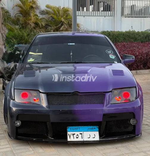 Volkswagen Bora 2001 White Used for Sale - 4