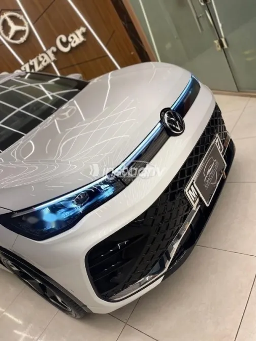 فولكس فاغن تيجون 2025 أبيض مستعملة للبيع - 2