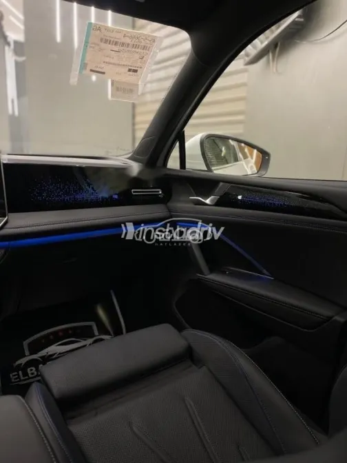 فولكس فاغن تيجون 2025 أبيض مستعملة للبيع - 9