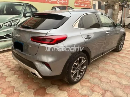 Kia Xceed 2022 Silver Used for Sale - 5
