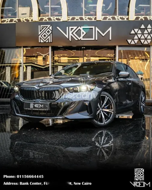 بي ام دبليو 520 2025 رمادي مستعملة للبيع - 1