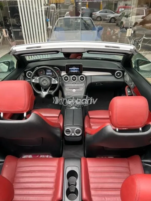 مرسيدس C 180 2018 فضي مستعملة للبيع - 9