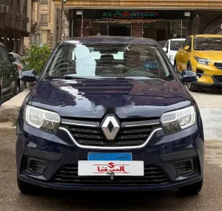 رينو لوجان 2020 أزرق غامق مستعملة للبيع