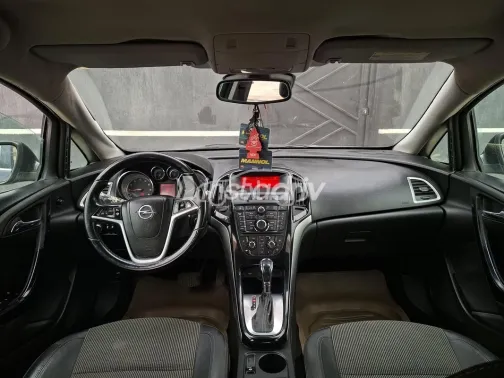 اوبل أسترا 2015 رمادي مستعملة للبيع - 8