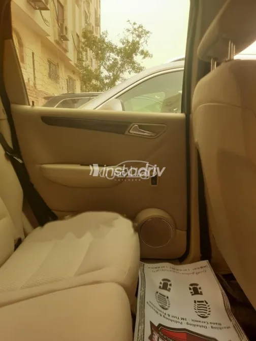 مرسيدس A 150 2005 أسود مستعملة للبيع - 5