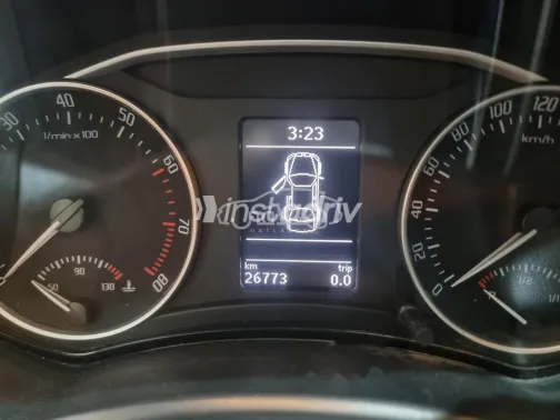 سكودا اوكتافيا 2011 فضي مستعملة للبيع - 9