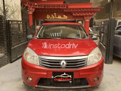 Renault Sandero 2013 Dark Red Used for Sale - 1