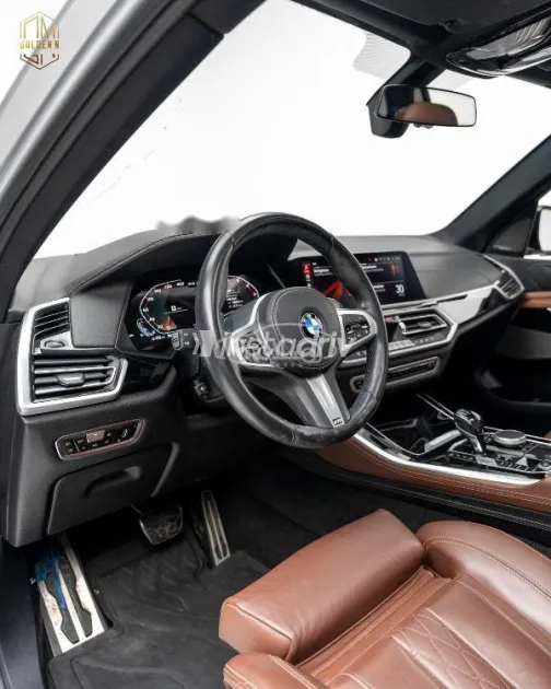 بي ام دبليو X5 2020 فضي مستعملة للبيع - 4